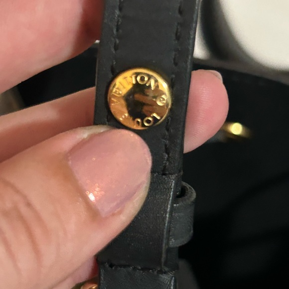 SOLD!! Louis Vuitton NéoNoé bucket bag - Picture 4 of 11